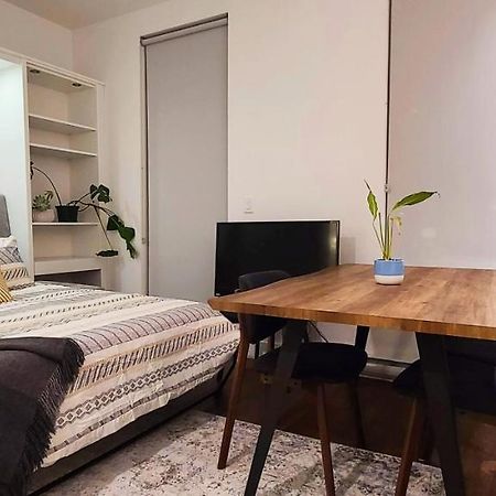 הוילה ויקטוריה Ironworks Studio By Iris Properties! מראה חיצוני תמונה